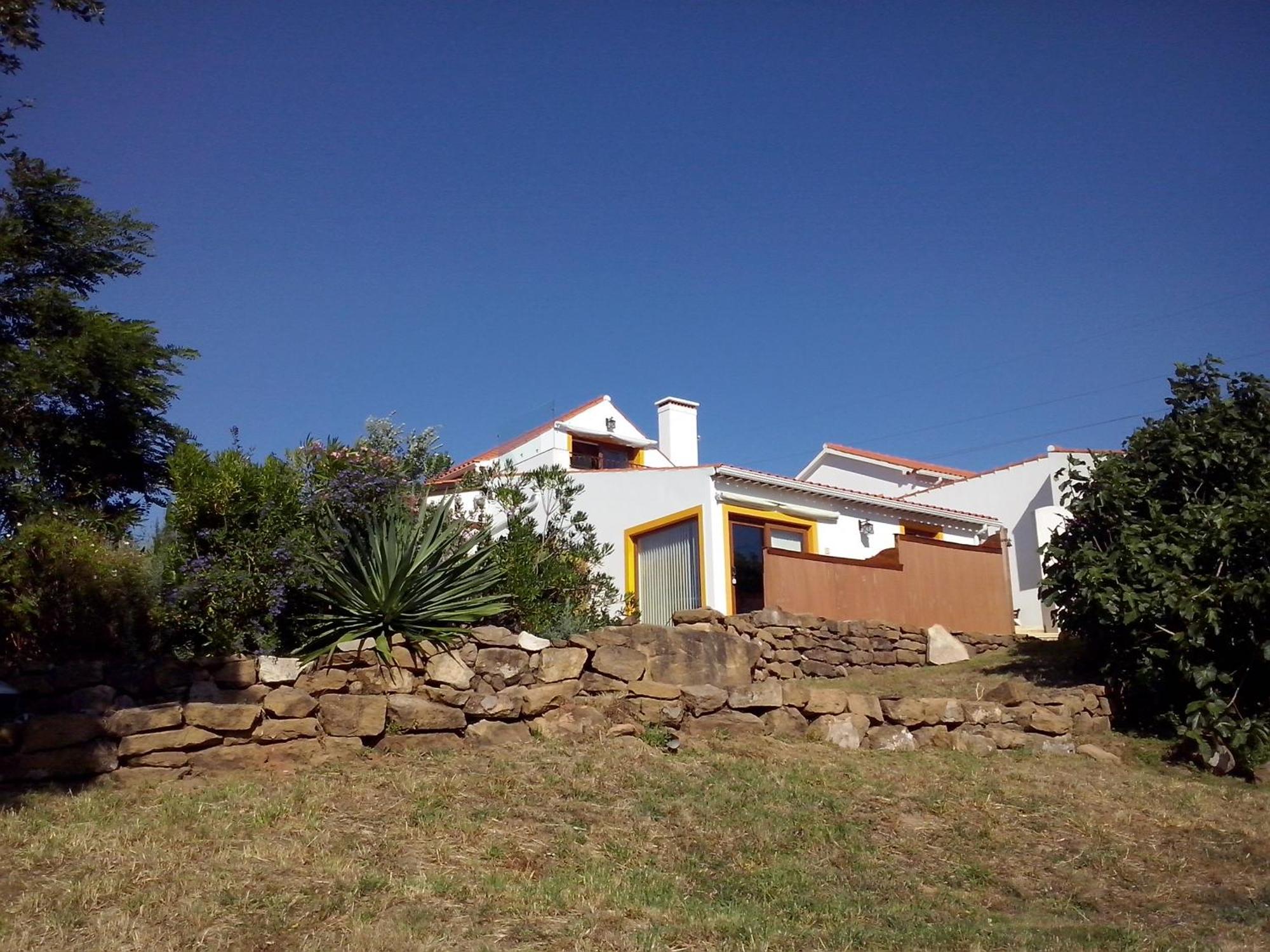 Gasthaus Quinta Do Bom Vento Óbidos Exterior foto