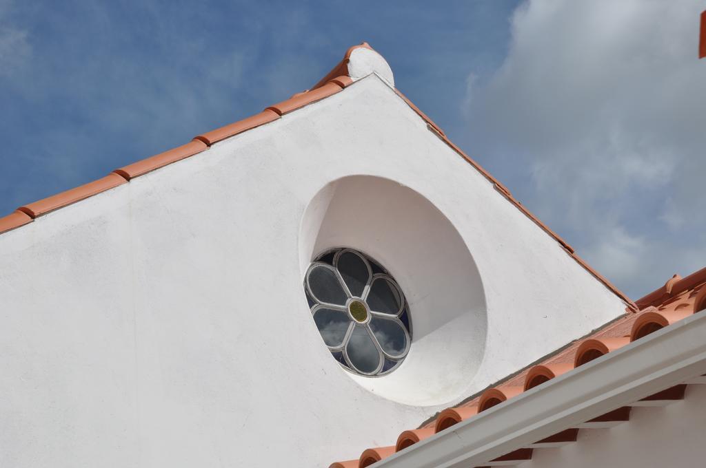 Gasthaus Quinta Do Bom Vento Óbidos Exterior foto