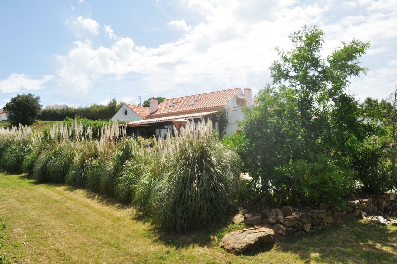 Gasthaus Quinta Do Bom Vento Óbidos Exterior foto